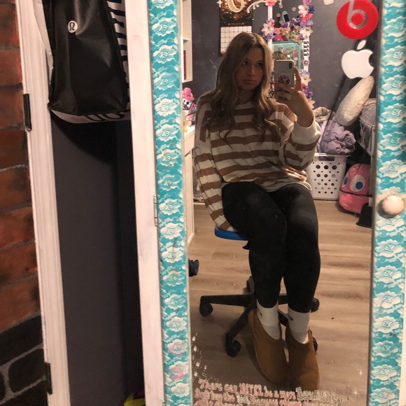 Meet your Posher, Lily - Picture 2 of 2